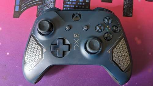 Xbox One S Wireless Controller Patrol Tech Special Edition+ rechargable battery pack+FREE GIFT