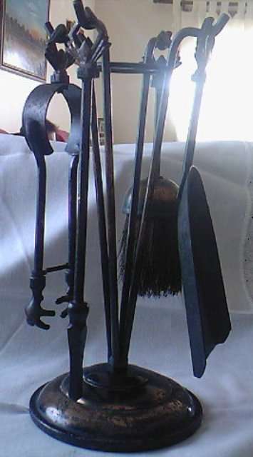 SET OF VERY OLD FIREPLACE UTENSILS