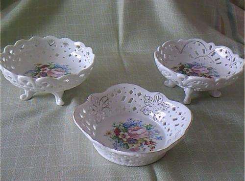 3 LOVELY CANDY BOWLS