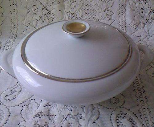 RKPM KRISTER (ROSENTHAL) VEGETABLE BOWL