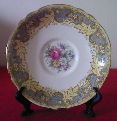 PARAGON SAUCER G5283/2 (c1939 - 1949) (RELISTING)