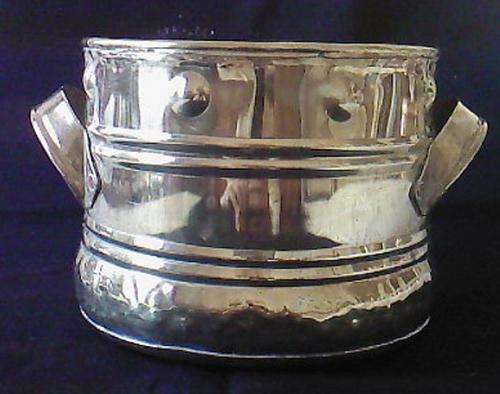 MEDIUM SIZE BRASS POT WITH HANDLES