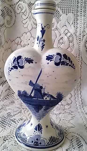 HEART-SHAPED, HAND PAINTED BLUE DELFTS LIQUEUR BOTTLE