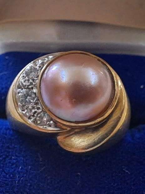 9ct Gold Mabe Ring