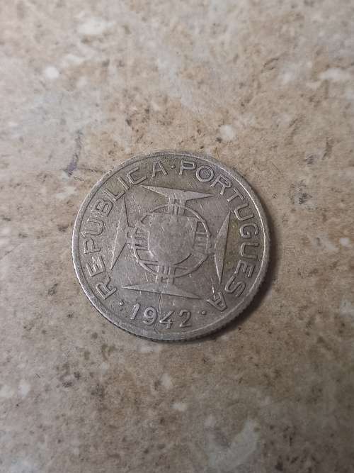 1942 2.5$ mocambique