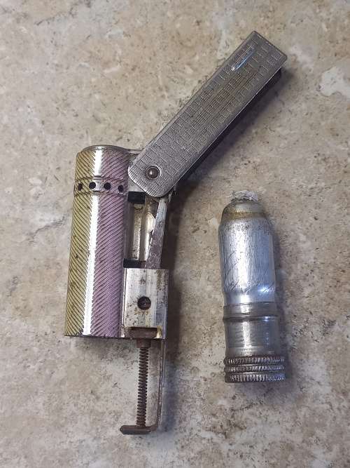Vintage Imco Triplex Junior 6600 Lighter. Made in Austria  Needs flint as gas