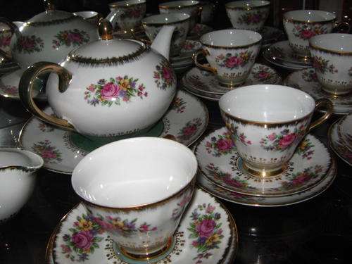 Tea Set - Unmarked