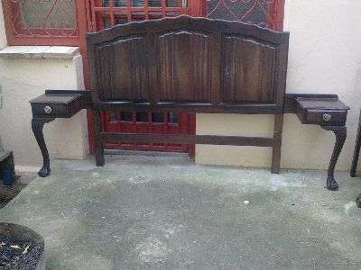 Embuia Bed with side cabinets