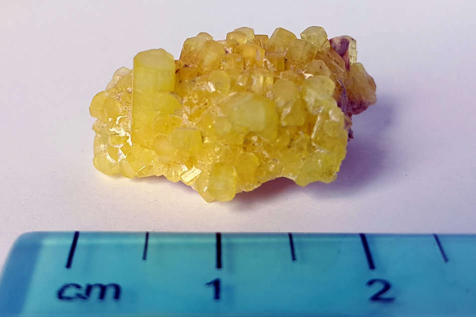 Ettringite Rough (2g)