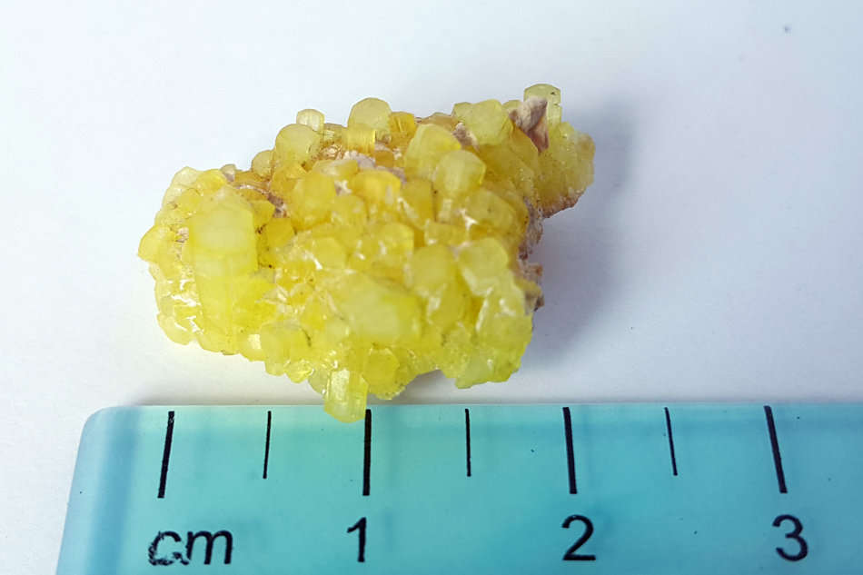 Ettringite Rough (2g)