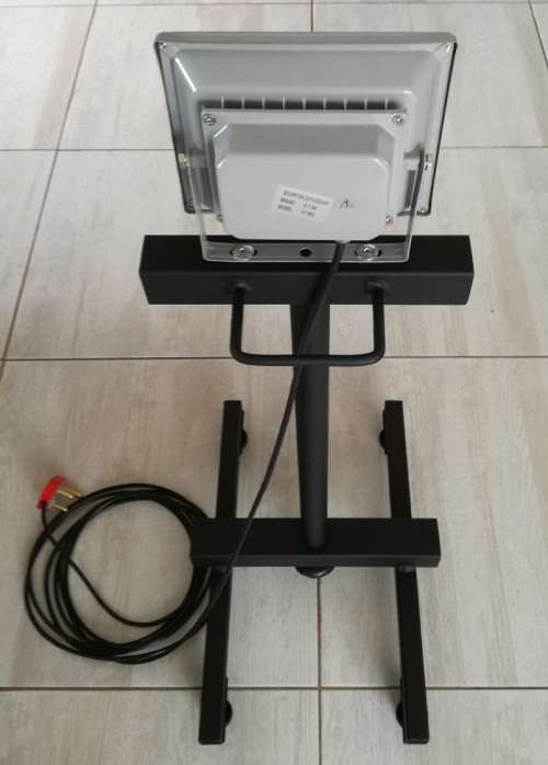 20W LED Flood light (With stand and 5m 220v Cable) Multi Purpose light