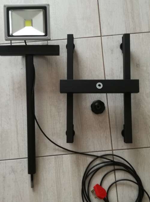 20W LED Flood light (With stand and 5m 220v Cable) Multi Purpose light