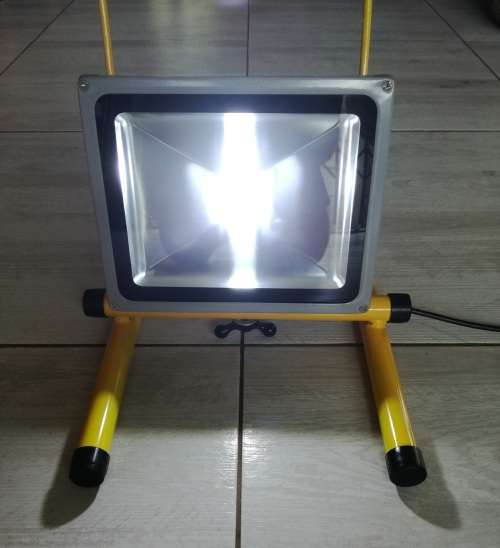 30W LED Flood light (With stand and 5m 220v Cable) Multi Purpose light