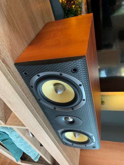 A Grade Speaker. B&W LCR60 S3 Centre Speaker in mint condition