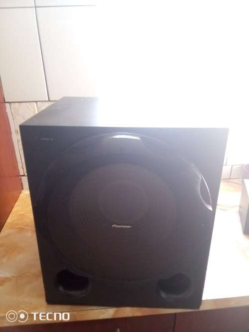 Massive PIONEER SPEAKER SYSTEM