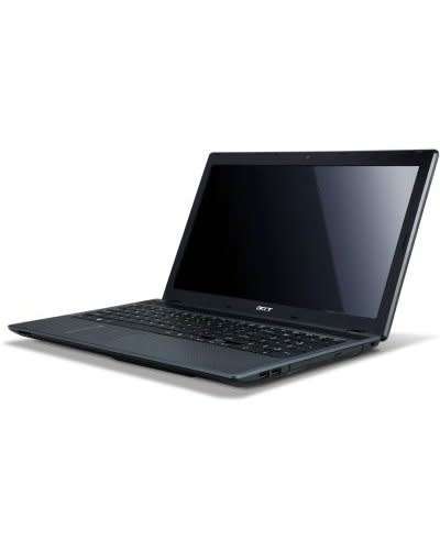 Masive Aspire 5733, i3, 1TB, 8gb, windows 10, with bag and mouse