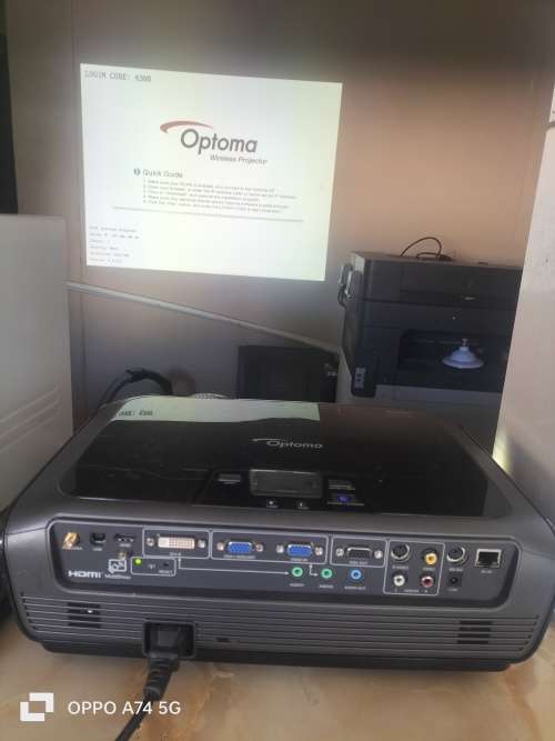 Massive Optoma EW766W WiFi DLP Projector Black with Ultra link 150cm X 15cm projector screen