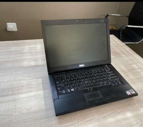 Late Entry. Beautiful Dell Latitude E6400. In good working condition
