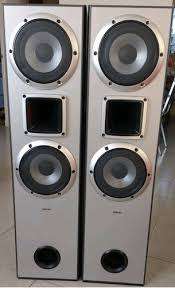 MASSIVE SONY STR-K1500 AMP SPEAKERS. Sony SS-MFP15 x 2 Front Speakers, 3 x Surrounds, 1 x Centre
