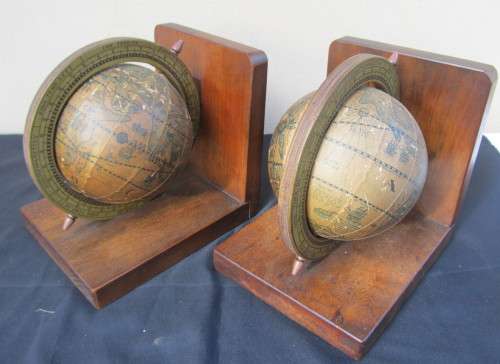 GLOBE BOOKENDS