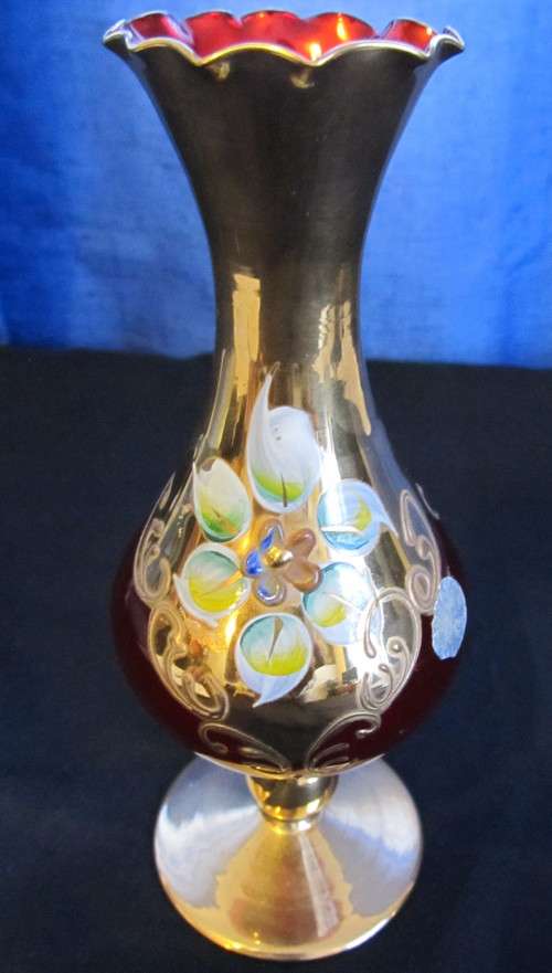 GOLD OVERLAY RED VENETIAN VASE