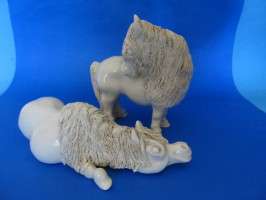 PAIR OF CHEVAL HORSES