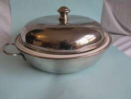 VINTAGE CHAFING DISH