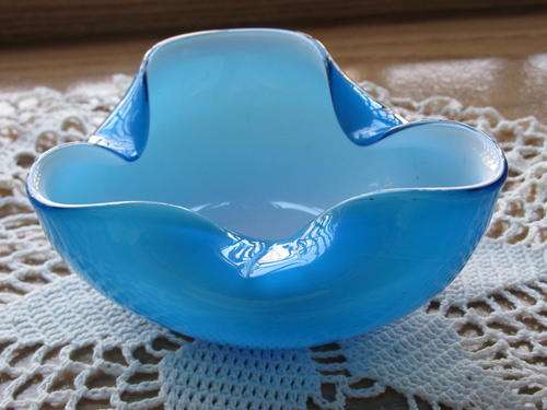 STUNNING MURANO GLASS BOWL