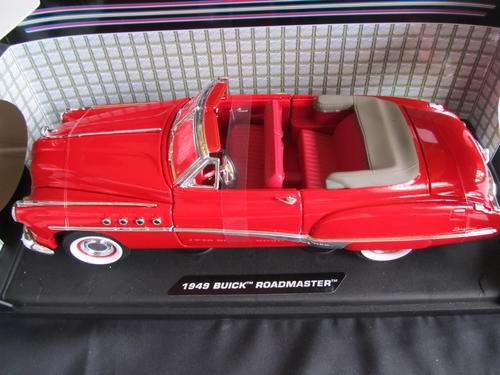 1949 BUICK ROADMASTER- AMERICAN CLASSIC- 1:18