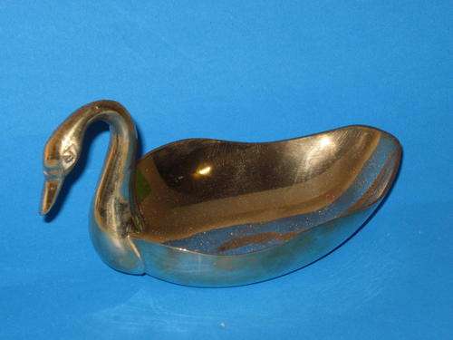 STUNNING SOLID BRASS SWAN DISH