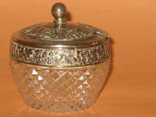 #OLD# HOBNAIL GLASS MUSTARD POT