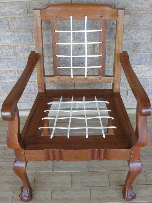 BALL & CLAW RIEMPIES ARMCHAIR