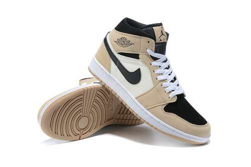 NIKE AIR JORDAN 1 BEIGE