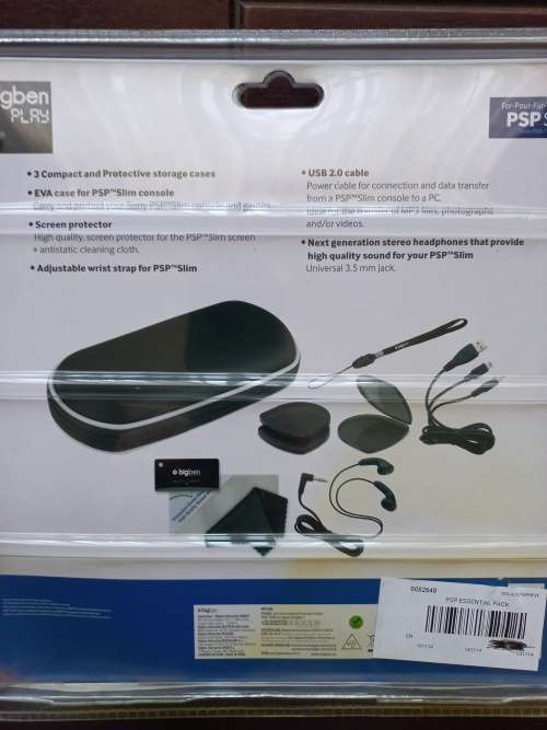 PSP Slim Essentials Pack (Series 2000/3000)