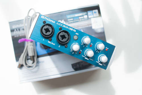 PreSonus AudioBox USB 96 *IN ORIGINAL BOX & FREE STUDIO ONE3 MUSIC SOFTWARE