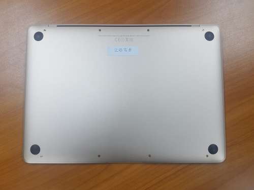 Apple MacBook 12inch Retina 256GB Early 2016 Warr until  2019 Brand New Condition!!!