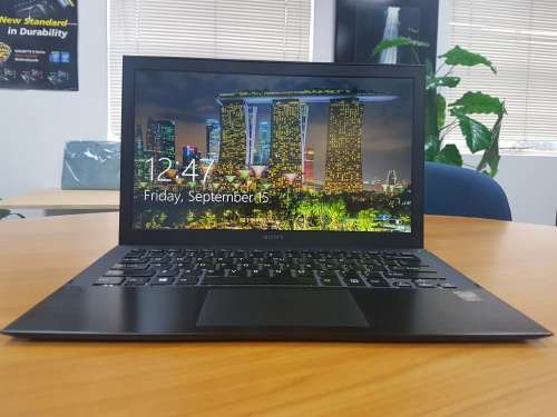 Sony Vaio svp132a1cw, 13.3" i5 4200u, 4gb ram, 128gb ssd