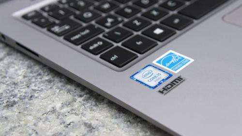 ASUS ZENBOOK I7 7TH GEN THIN 13MM 512GB SSD, 16GB DDR4 RAM GOOD CONDITION!!!