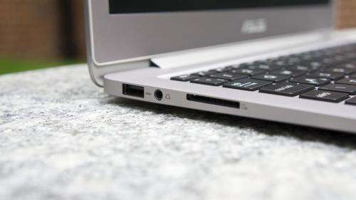 ASUS ZENBOOK I7 7TH GEN THIN 13MM 512GB SSD, 16GB DDR4 RAM GOOD CONDITION!!!