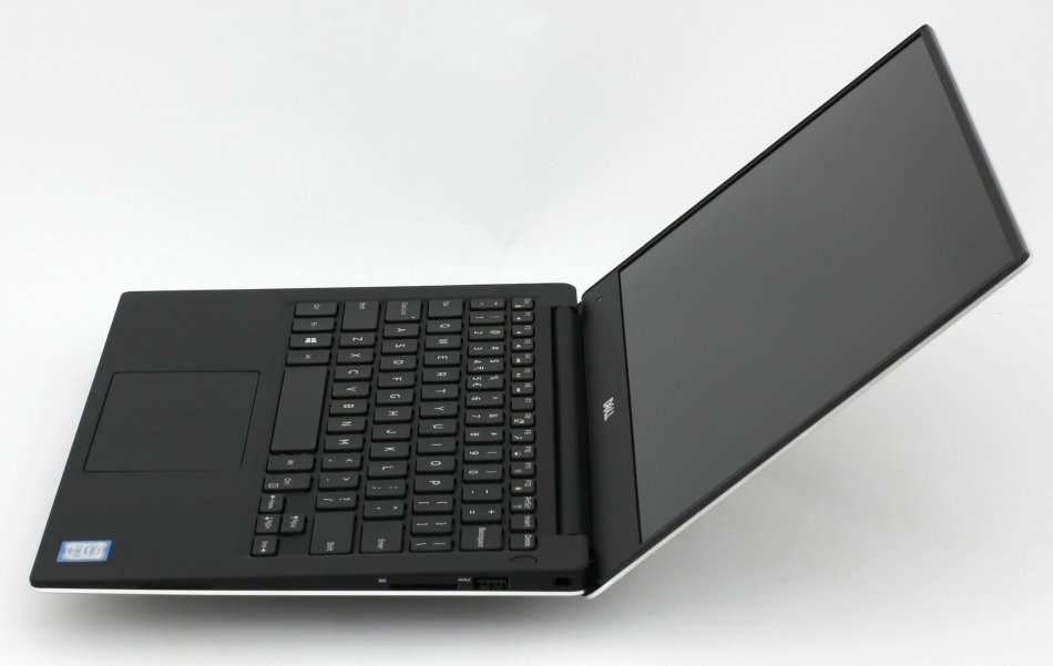 DELL XPS 13-QHD 9360 LAPTOP I7-7TH GEN ***1TB NVME SSD*** 16GB RAM IN BOX BRAND NEW CONDITION!!!