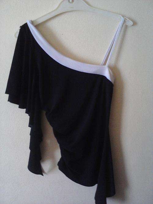 ELEGANT FASHION TOP SIZE SMALL