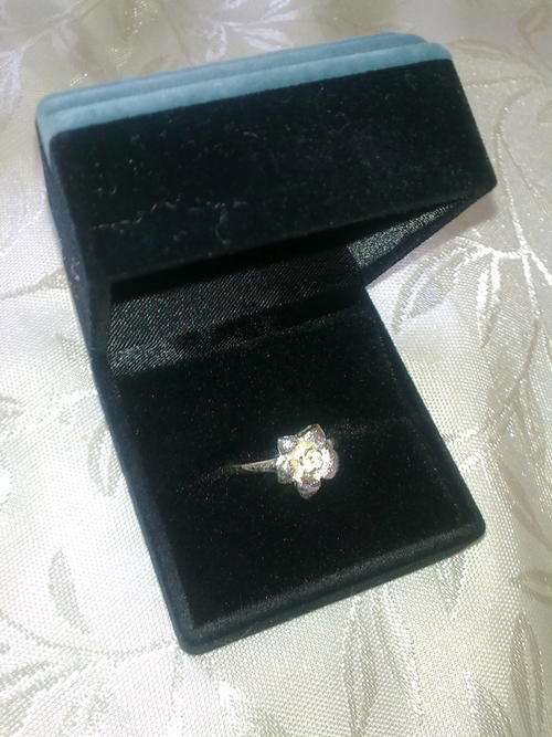 925 STERLING SILVER FLOWER RING