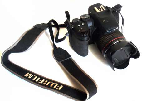 FujiFilm FinePix HS20 EXR