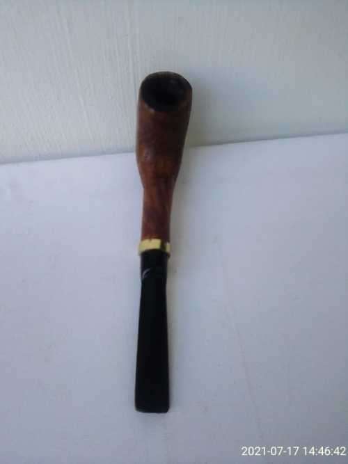 Tobacco hand made genuine wood pipe.