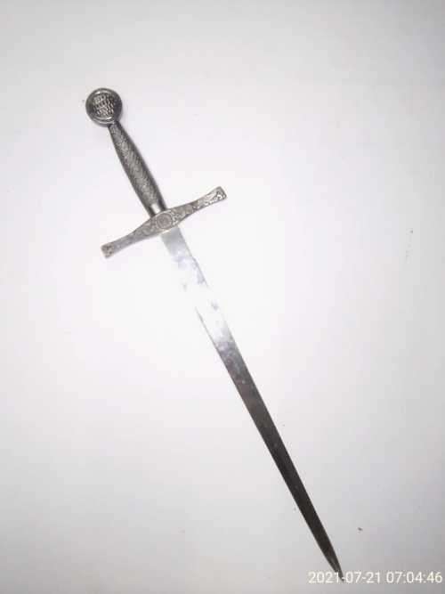 25cm Sword