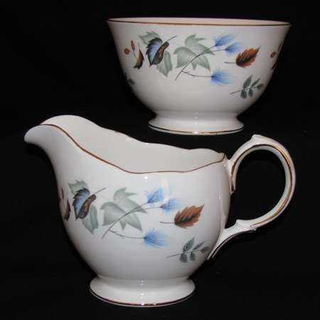 Colclough Linden Milk Jug & Sugar Basin