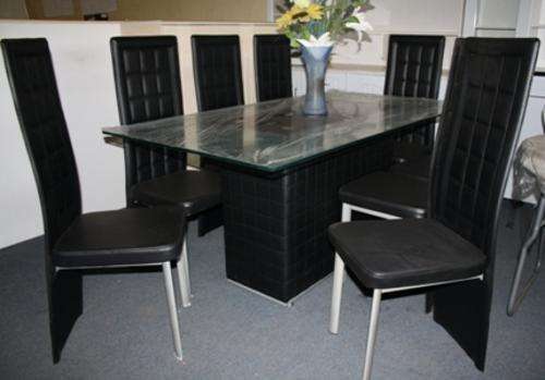 EXCELLANCE 8 seater DININGROOM SUITE