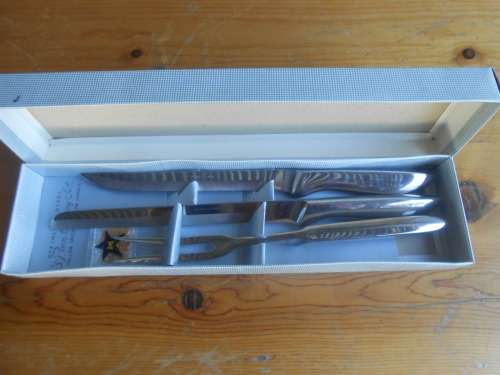 Vintage Stainless Steel Carving Set in Excellent Condition in Original Packaging