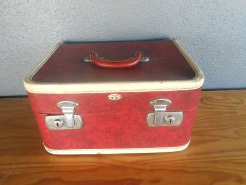 Small Vintage Suitcase by Meteor Luggage