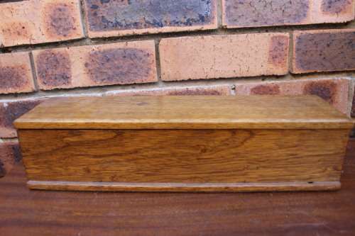 Vintage Wooden Artists Box (Solid Wood)